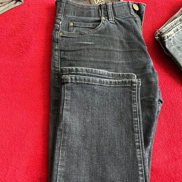 2* Lee Extreme Motion Slim Straight Jeans - Picture 1 of 3